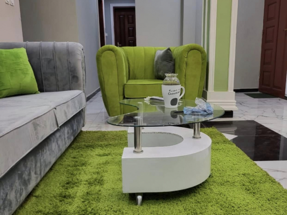 Appartement meublé à Yaoundé Biyemassi Obili