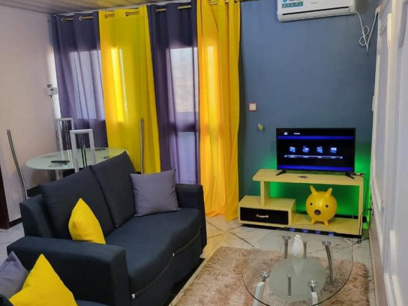Studio meublé Yaoundé Biyemassi Obili