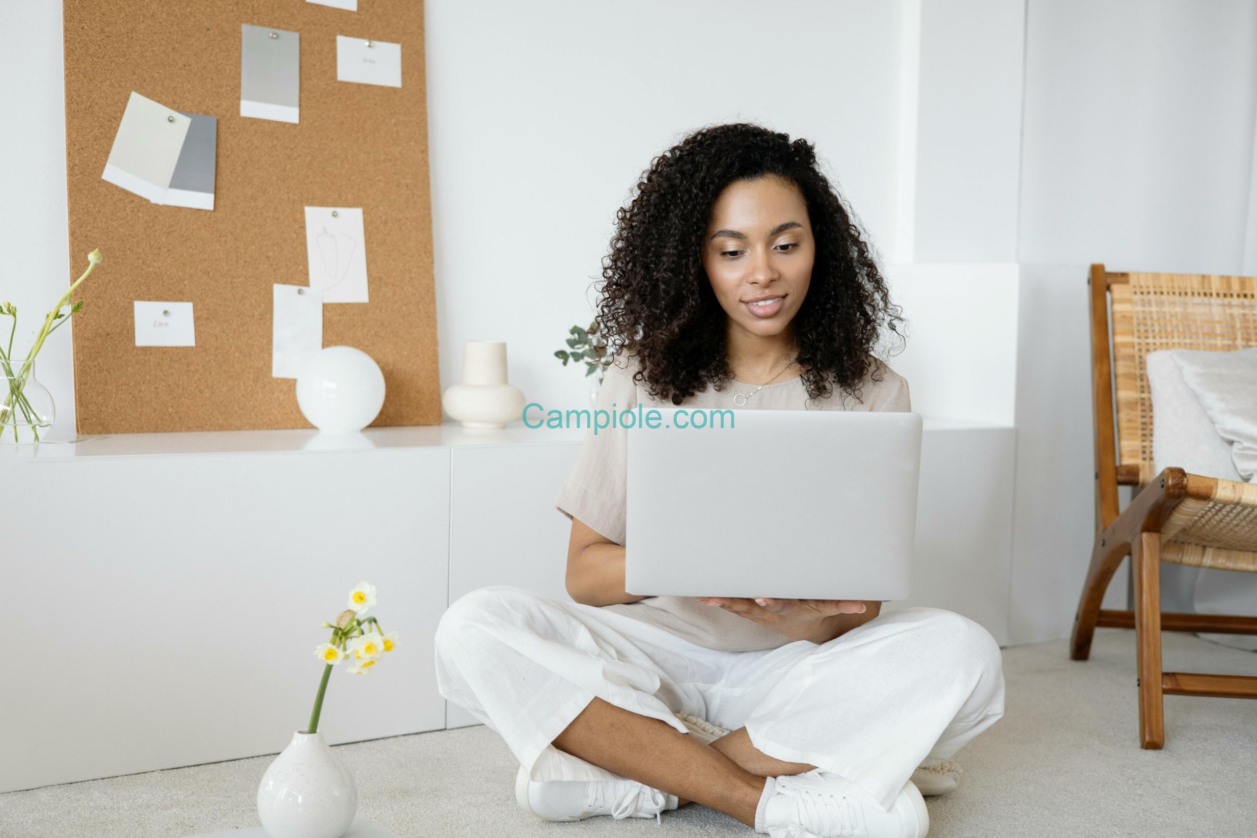 femme_laptop