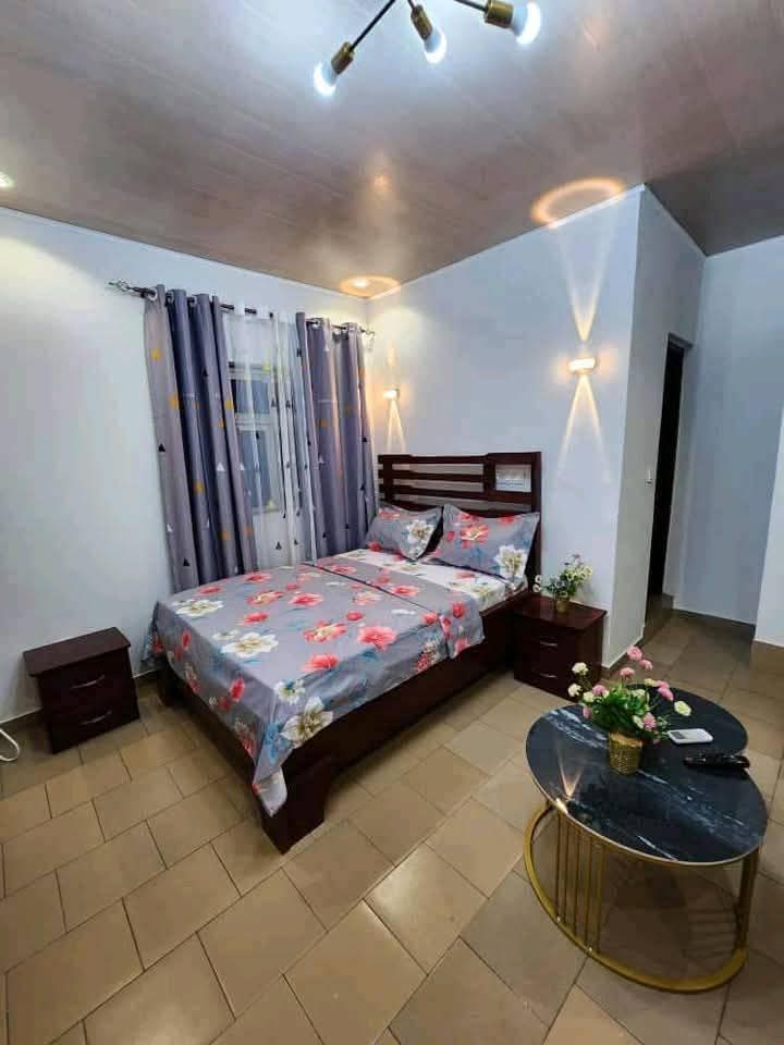 Chambre meublée de charme, Yaoundé Mvog-Mbi