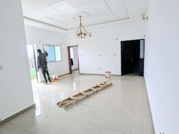 APPARTEMENT TRÈS BON STANDING À YAOUNDÉ NKOLFOULOU