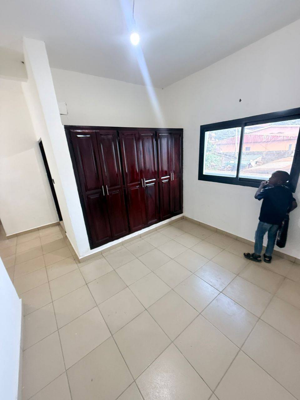 APPARTEMENT NEUF À LOUER NGOUSSO