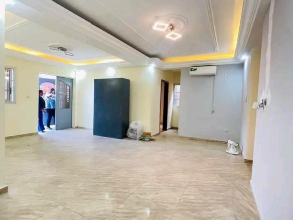 APPARTEMENT HAUT STANDING SITUÉ À MAKÉPÉ