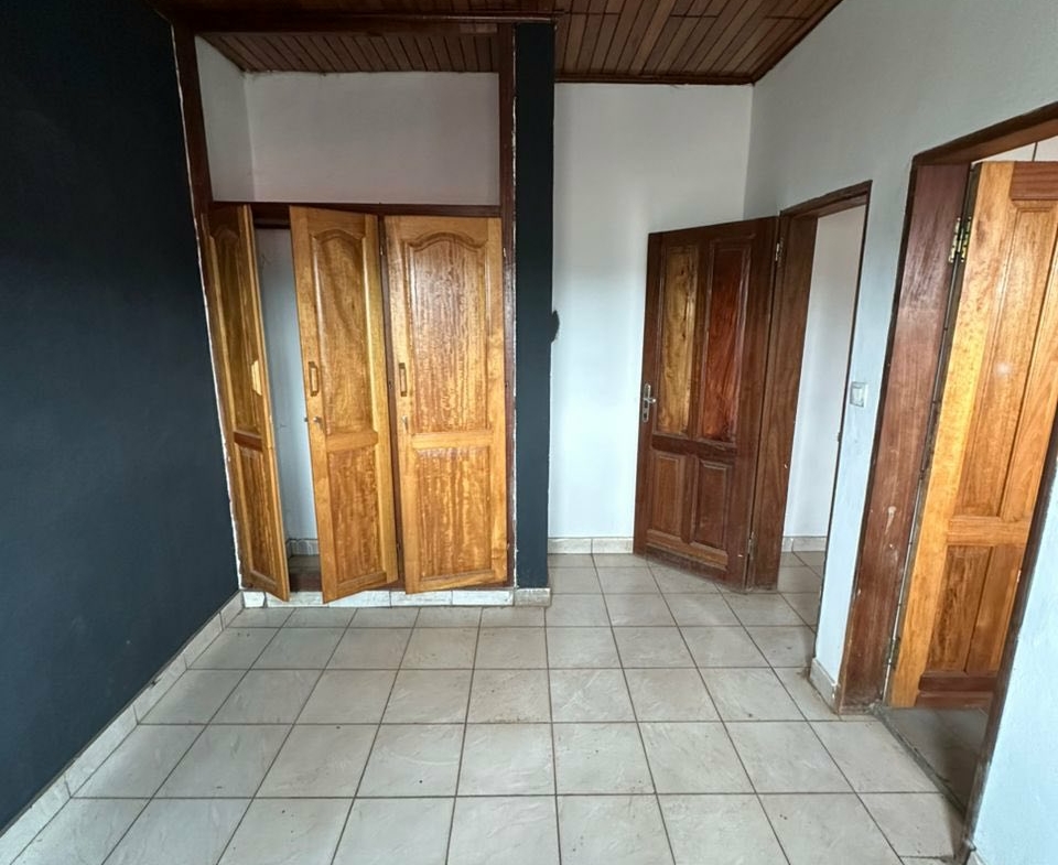 Appartement haut standing, Melen bordure de route