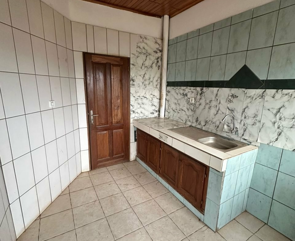 Appartement haut standing, Melen bordure de route
