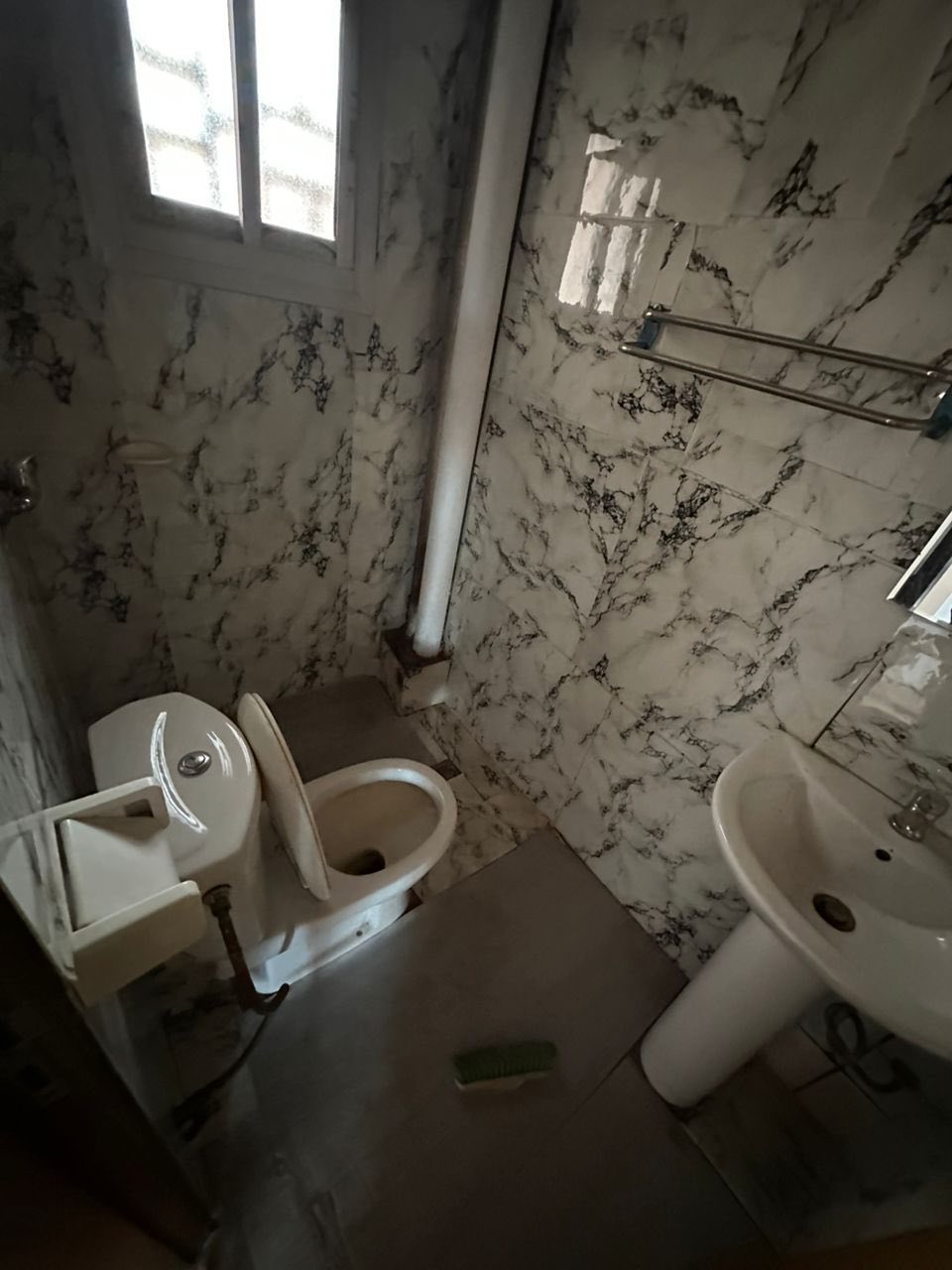 Appartement haut standing, Melen bordure de route