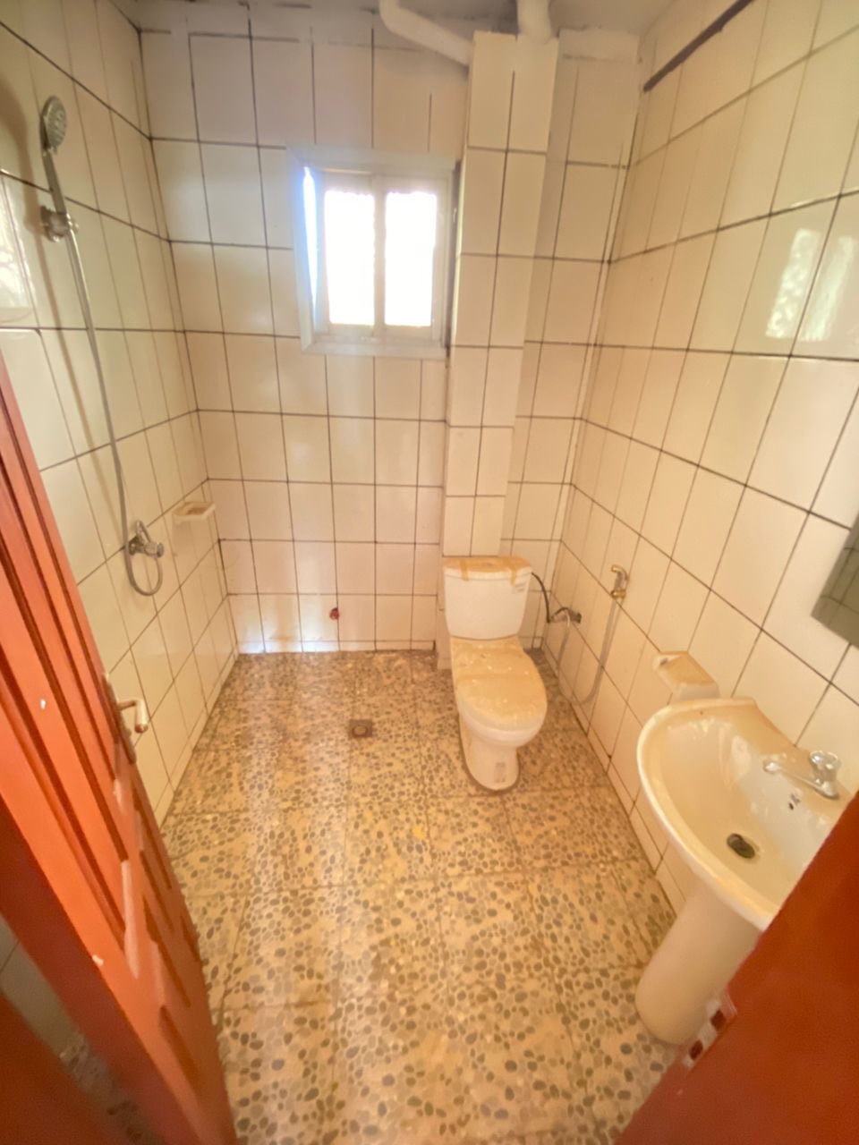 Appartement moderne à Nkolbisson usine des eaux