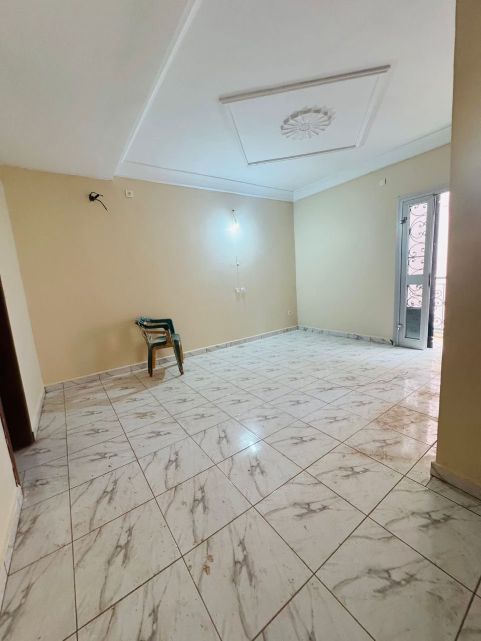 Appartement haut standing Nsimeyong Terre Rouge