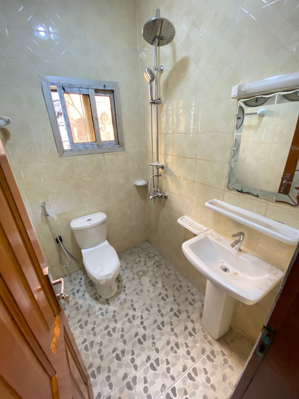 Appartement moderne à louer au carrefour TSimi