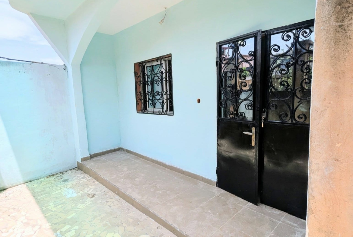 MAGNIFIQUE APPARTEMENT INDIVIDUEL TRADEX ÉLEVEUR