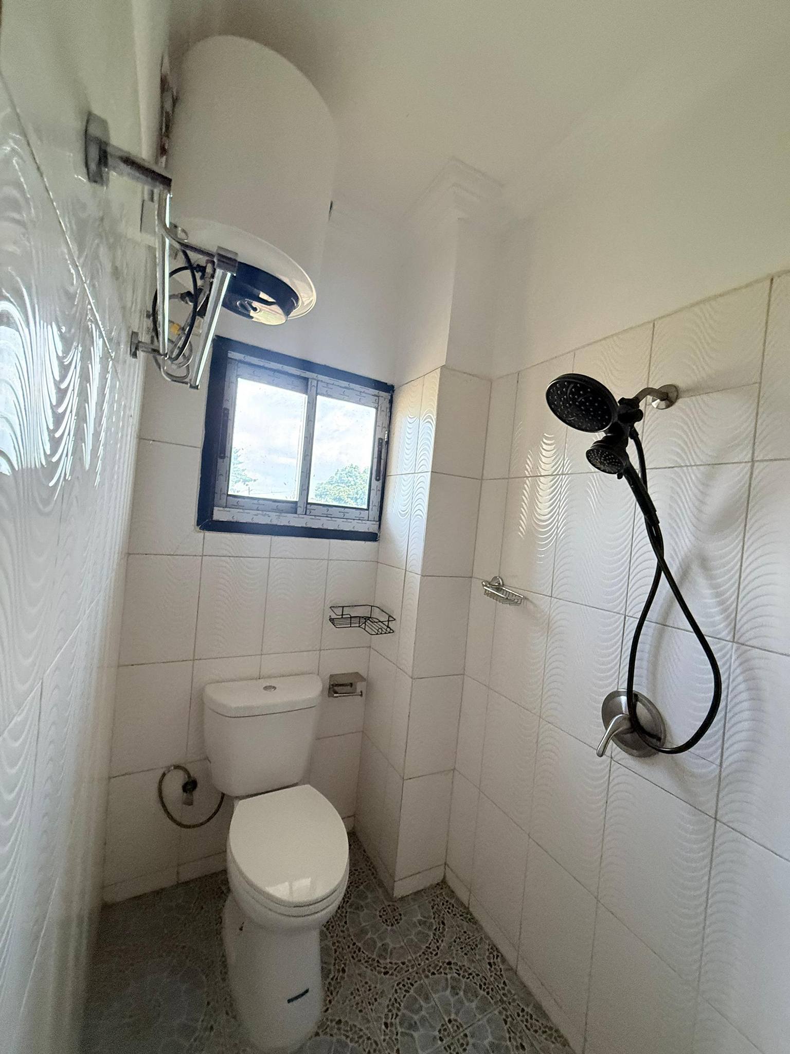 APPARTEMENT DE BON STANDING À LOUER, YAOUNDÉ NGOUSSO