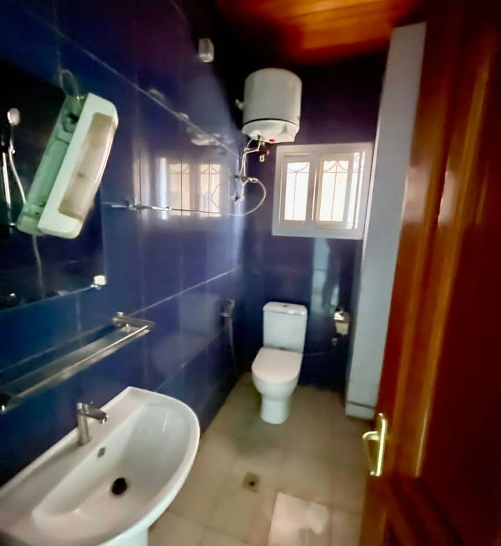 APPARTEMENT HAUT STANDING À LOUER, YAOUNDÉ ESSOS
