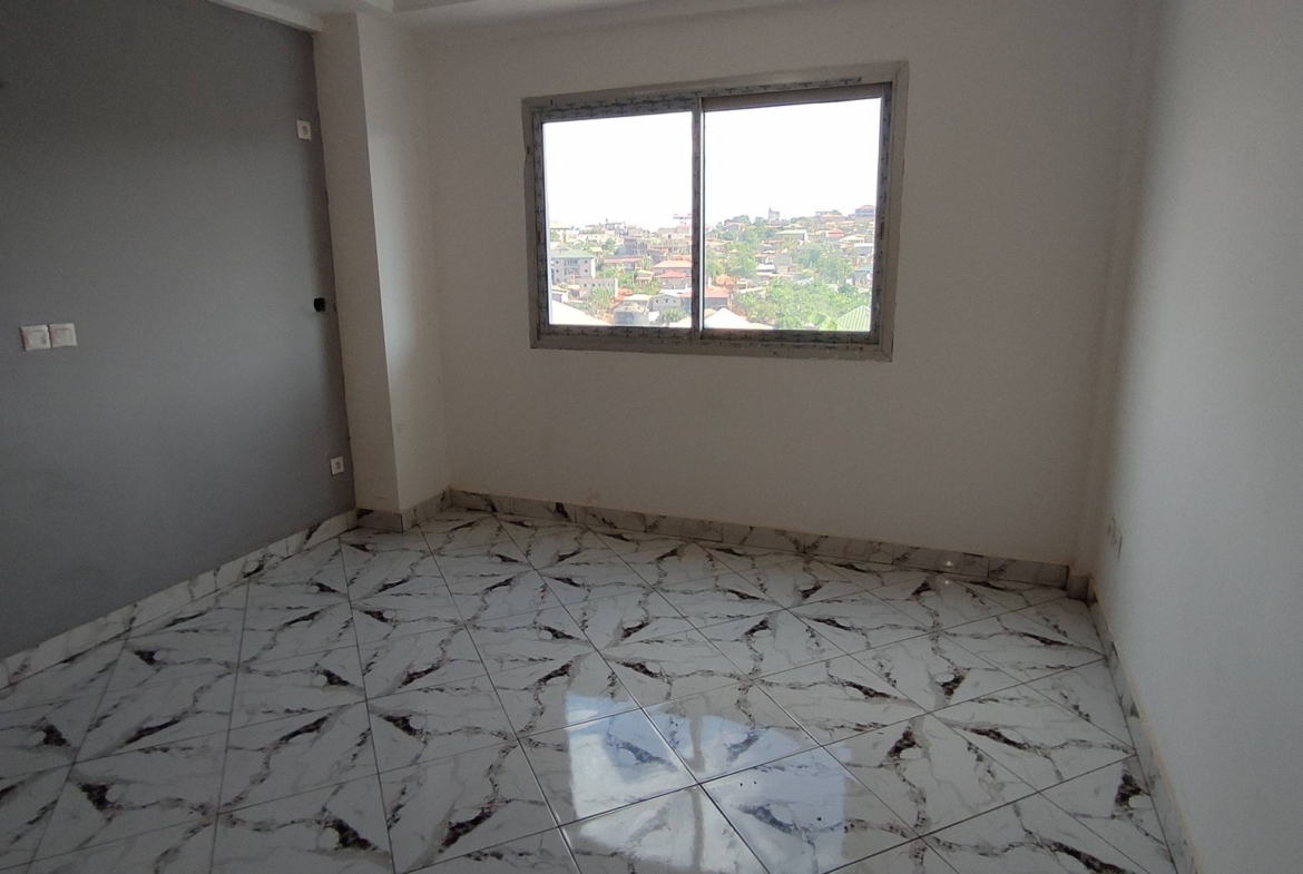 Appartement moderne à louer à Yaoundé Nkozoa vers Olembé