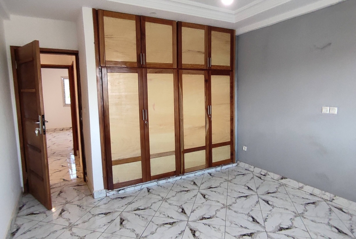 Appartement moderne à louer à Yaoundé Nkozoa vers Olembé