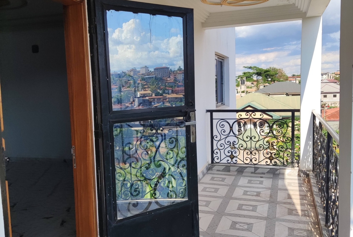 Appartement moderne à louer à Yaoundé Nkozoa vers Olembé