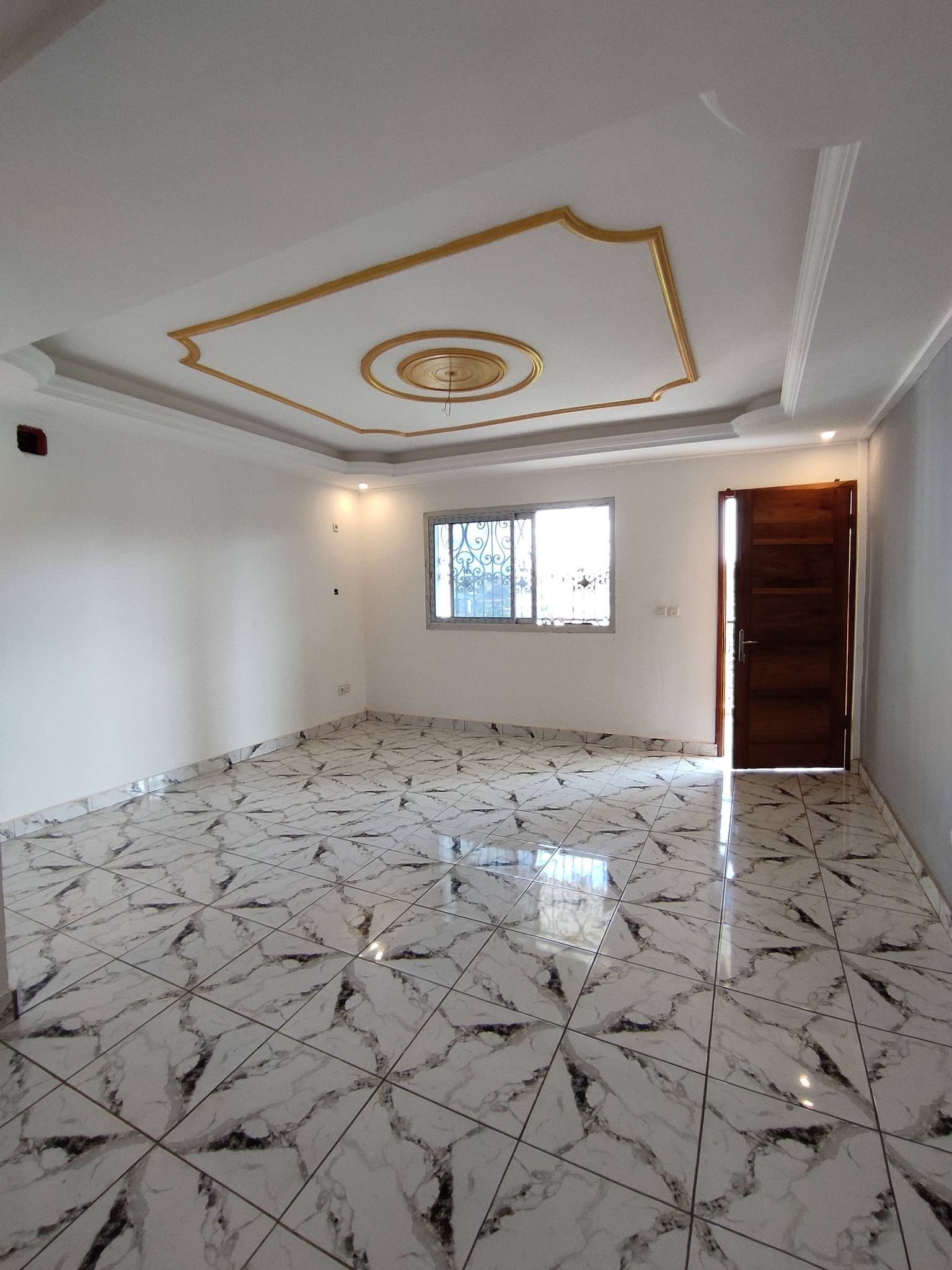 BI_appart_nkozoa_240526_sln1 Appartement moderne à louer à Yaoundé Nkozoa vers Olembé