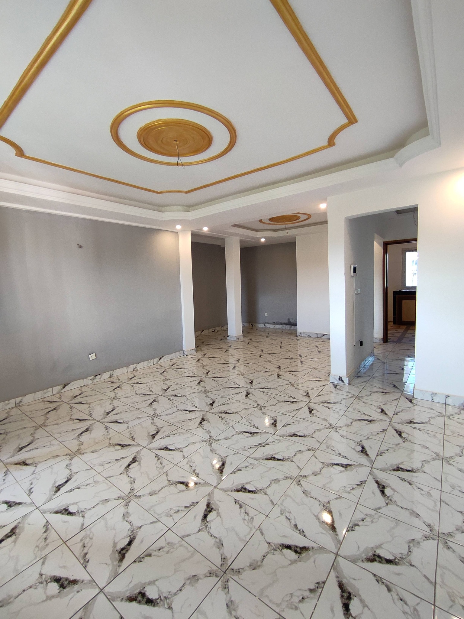 BI_appart_nkozoa_240526_sln2 Appartement moderne à louer à Yaoundé Nkozoa vers Olembé