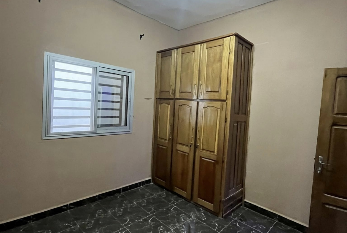 Appartement disponible dans un camp à Garoua Kanadi