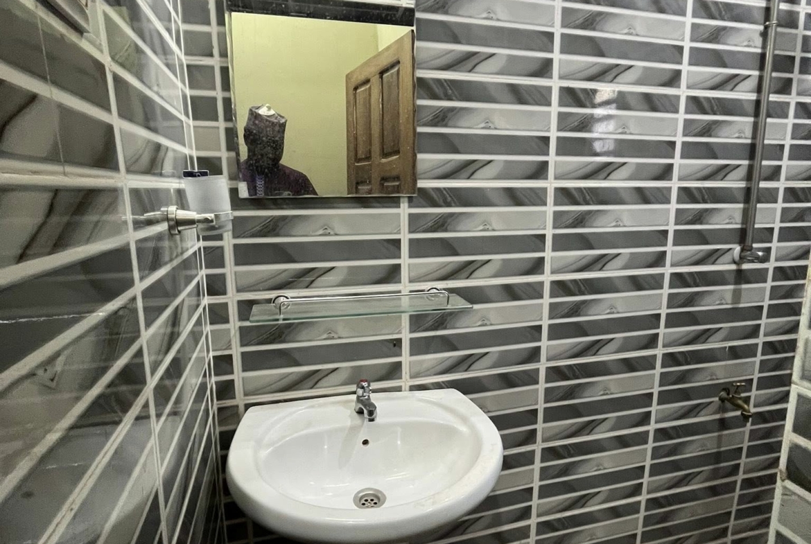 Appartement disponible dans un camp à Garoua Kanadi