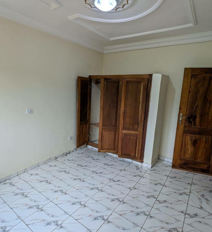 MAGNIFIQUE APPARTEMENT À LOUER, YAOUNDÉ EMANA