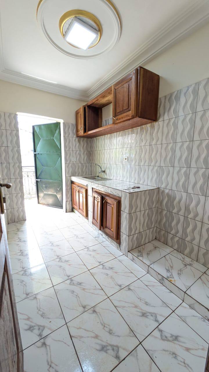 MAGNIFIQUE APPARTEMENT À LOUER, YAOUNDÉ EMANA