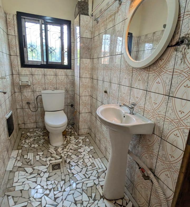 MAGNIFIQUE APPARTEMENT À LOUER, YAOUNDÉ EMANA