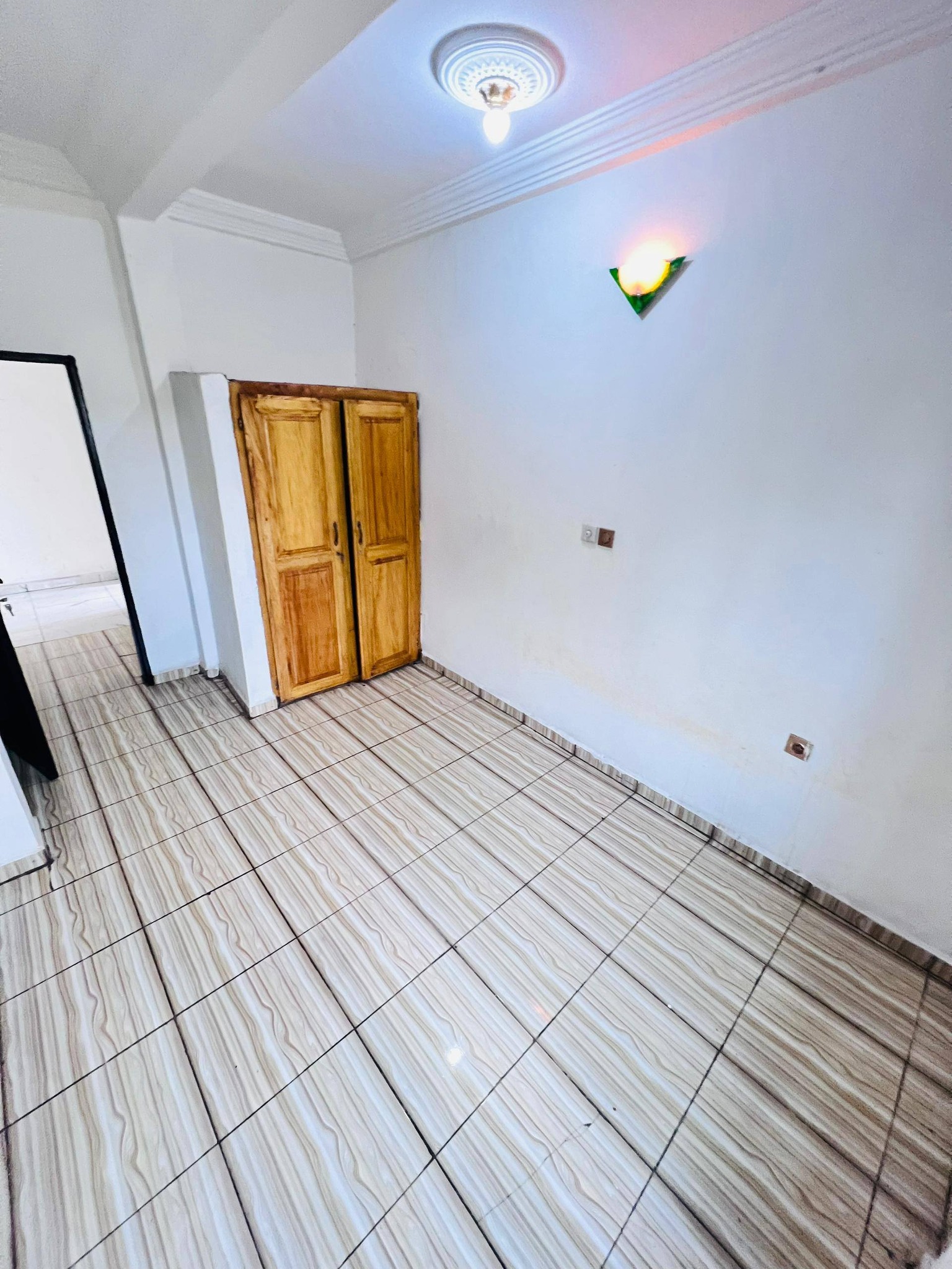 Joli appartement à louer à Yaoundé Olembé