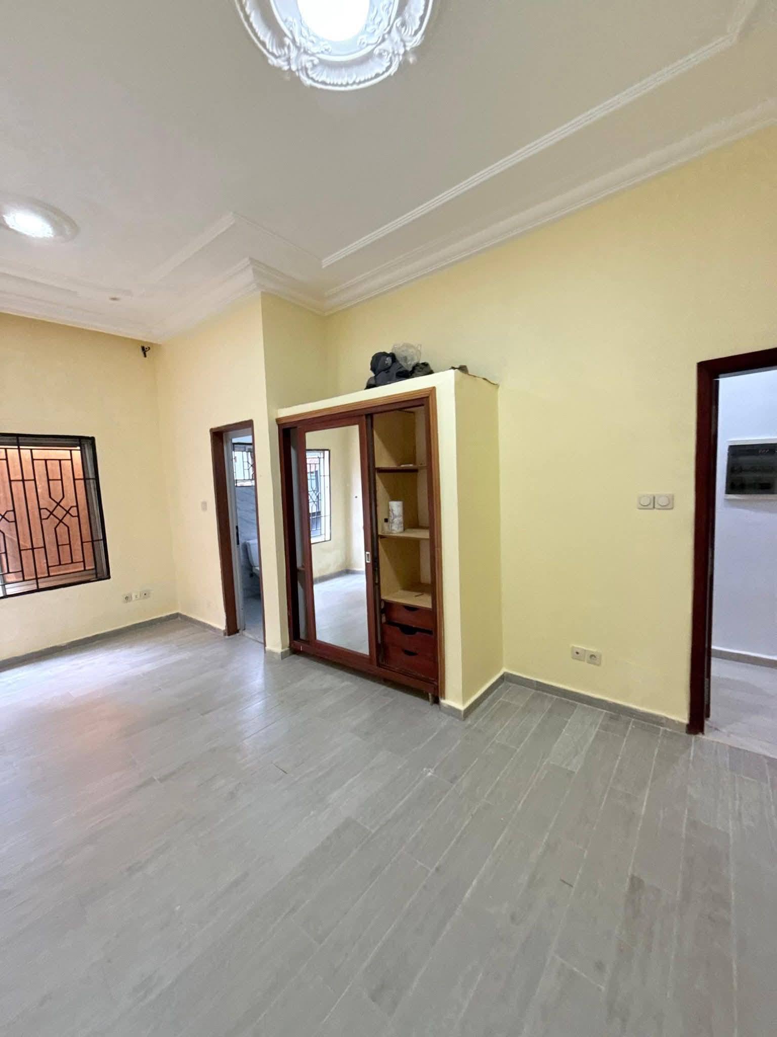 PIL_studio_fougerolle_230526_chb1 APPARTEMENT BON STANDING À LOUER, YAOUNDÉ FOUGEROLLE