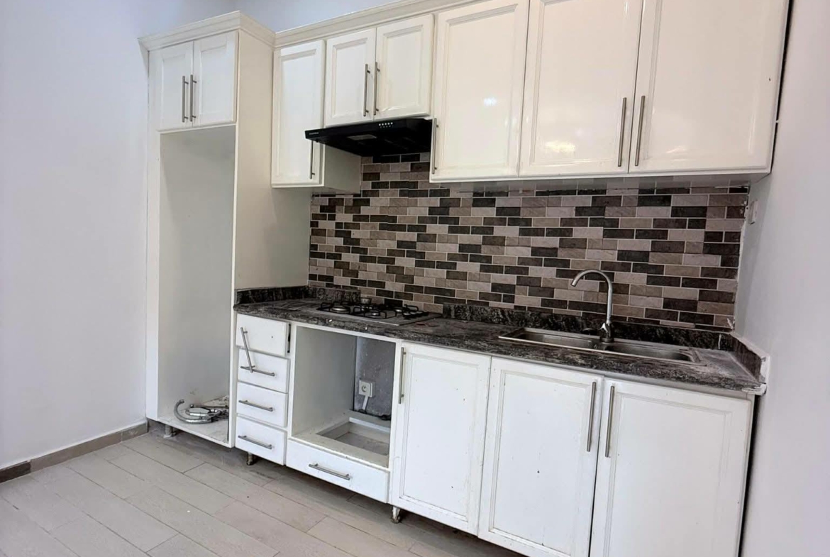 APPARTEMENT BON STANDING À LOUER, YAOUNDÉ FOUGEROLLE