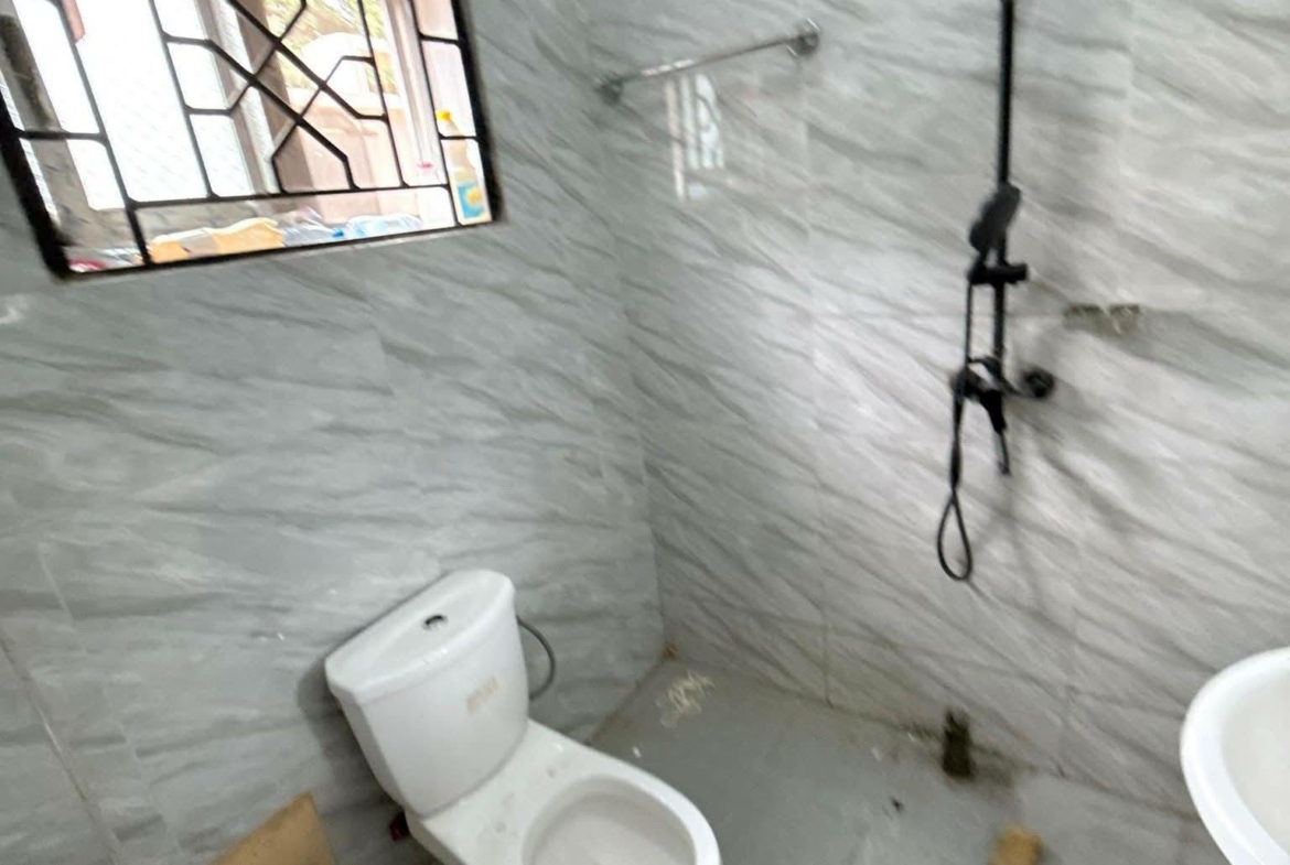 APPARTEMENT BON STANDING À LOUER, YAOUNDÉ FOUGEROLLE