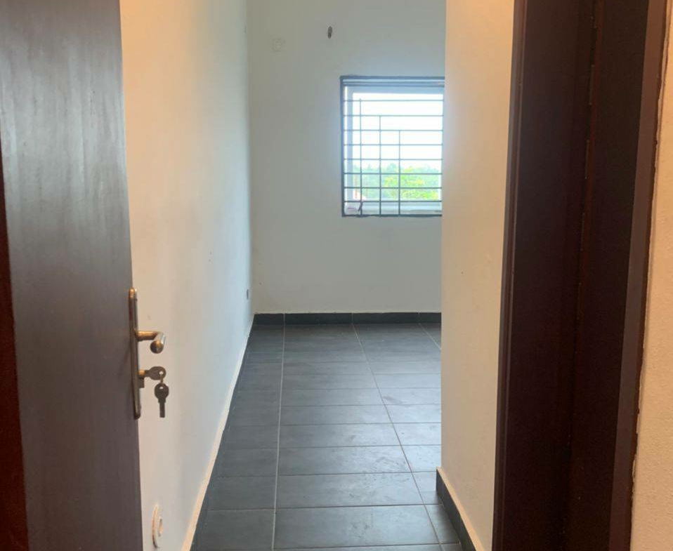 APPARTEMENT MODERNE À LOUER, DOUALA DEÏDO