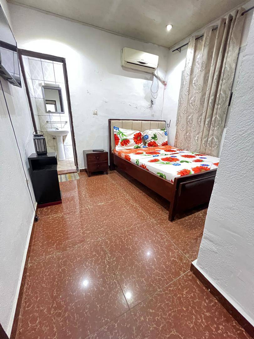 APPARTEMENT MODERNE HAUT STANDING STAFFÉ, DOUALA LOGBESSOU