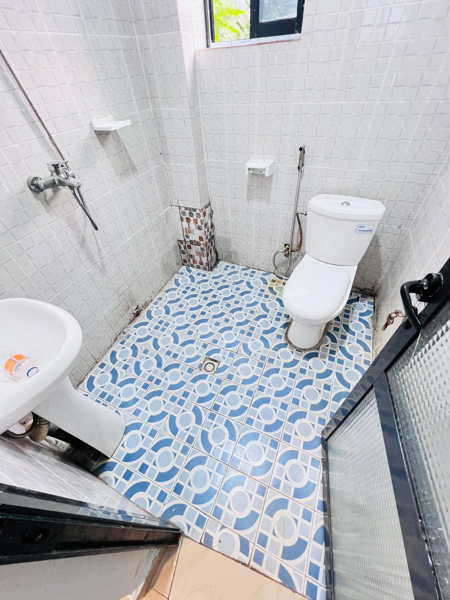 Studio moderne VIP à louer, Yaoundé Nyom