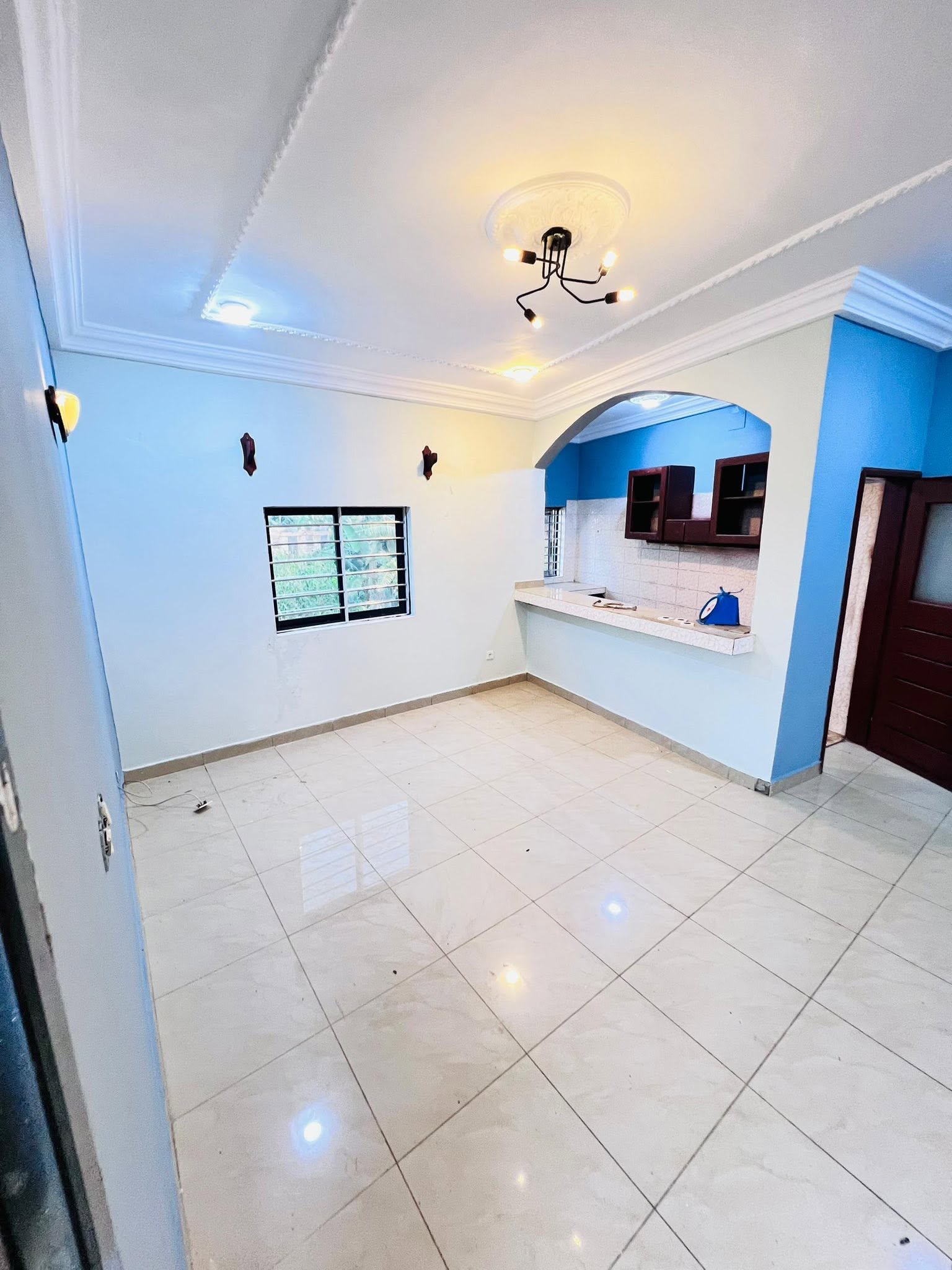 Studio moderne VIP à louer, Yaoundé Nyom