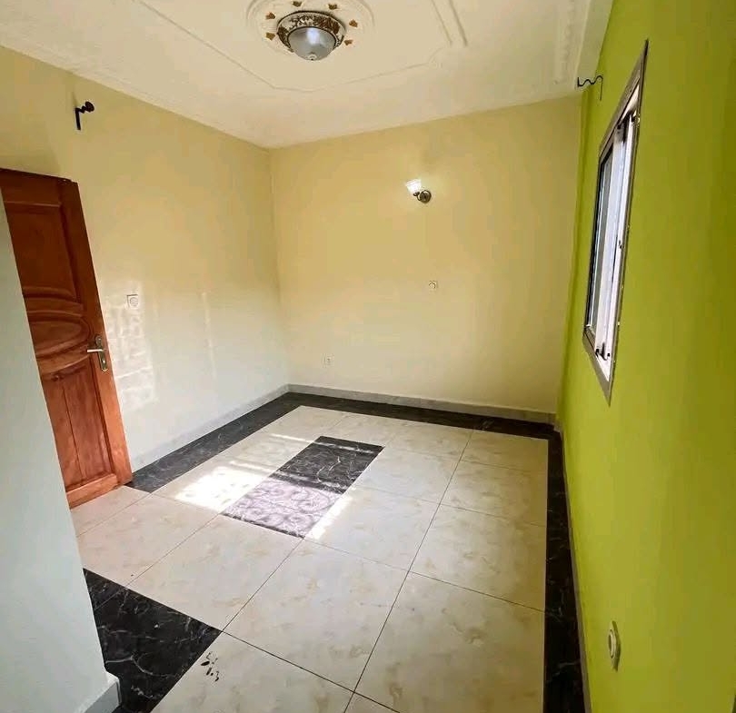 Studio moderne clés en main à louer, Yaoundé Emana