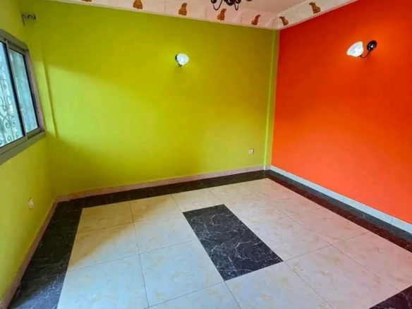 Studio moderne clés en main à louer, Yaoundé Emana