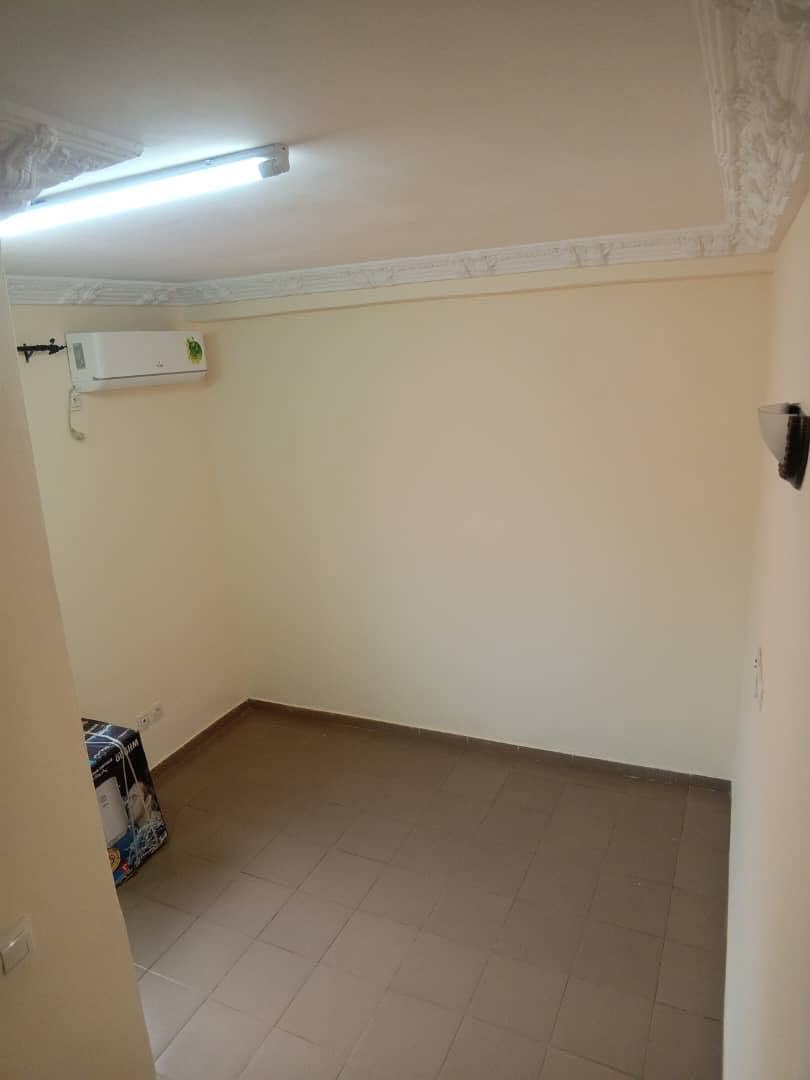 Appartement moderne 2 chambres à louer, Yaoundé Kondengui
