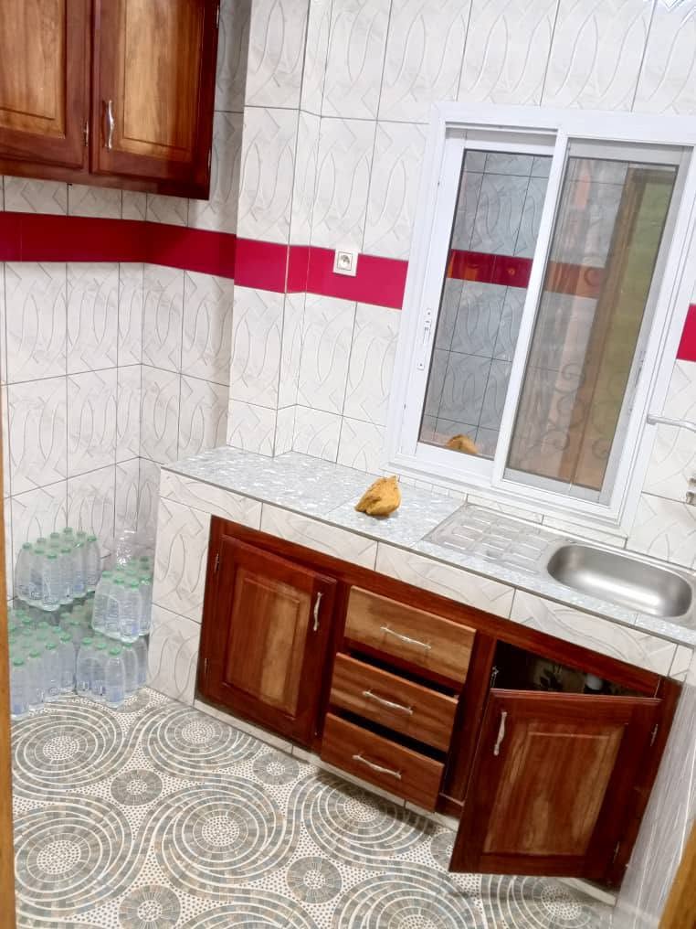 Appartement moderne 2 chambres à louer, Yaoundé Kondengui