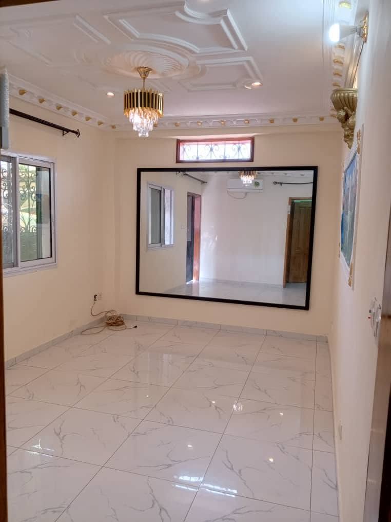 42231- Appartement moderne 2 chambres à louer, Yaoundé Kondengui