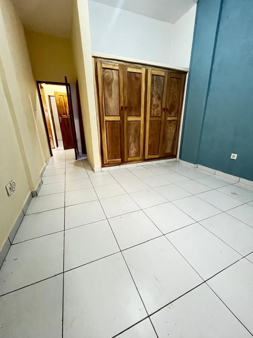 SMI_appart_logbessou_090626_chb3 Appartement Moderne 2 Chambres à Louer à Logbessou
