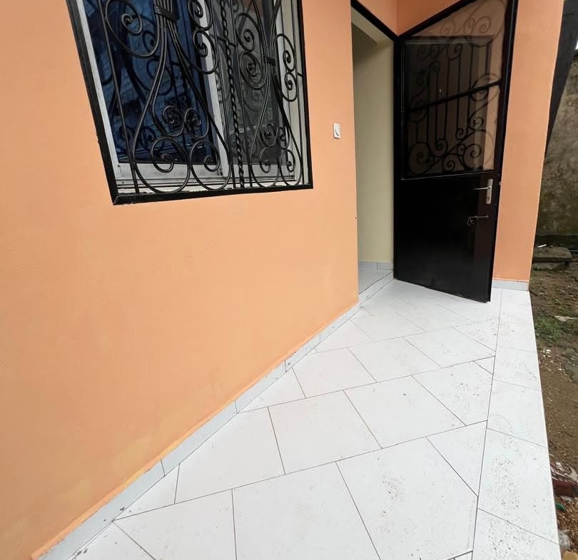 Appartement Moderne 2 Chambres à Louer à Logbessou