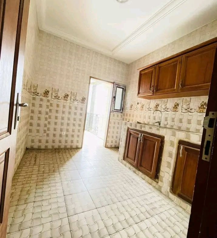 APPARTEMENT MODERNE STAFFÉ, CARREFOUR NEPTUNE LOGBESSOU