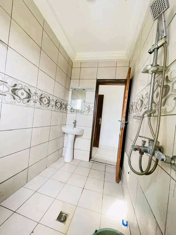 APPARTEMENT MODERNE STAFFÉ, CARREFOUR NEPTUNE LOGBESSOU