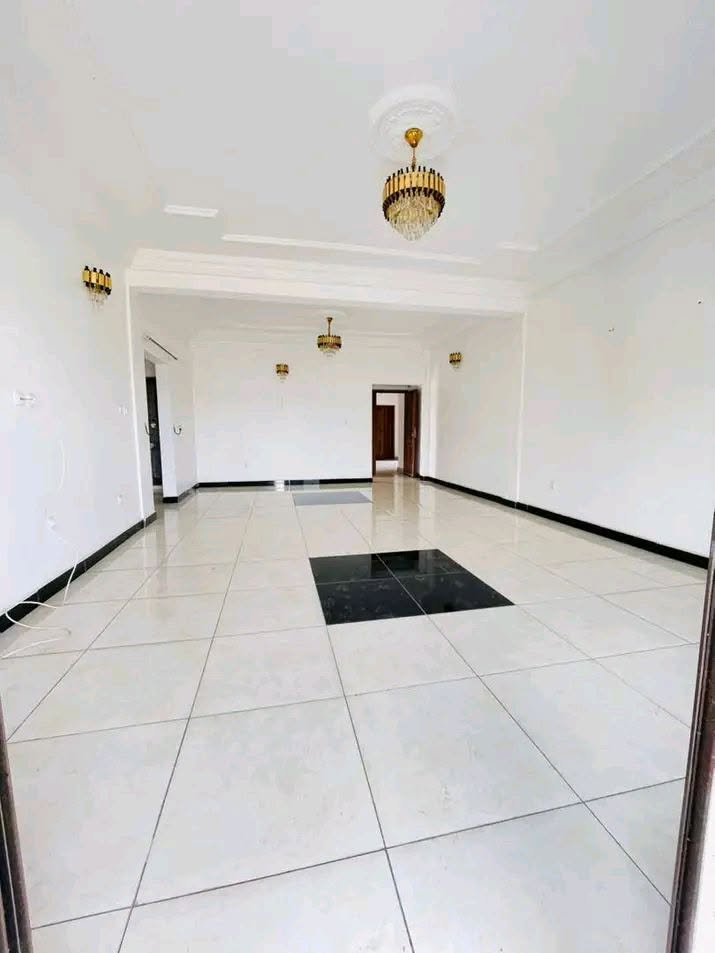 APPARTEMENT MODERNE STAFFÉ, CARREFOUR NEPTUNE LOGBESSOU