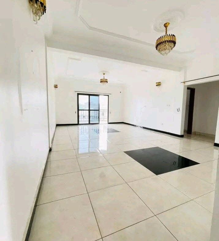 APPARTEMENT MODERNE STAFFÉ, CARREFOUR NEPTUNE LOGBESSOU
