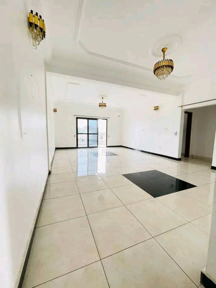 42322- APPARTEMENT MODERNE STAFFÉ, CARREFOUR NEPTUNE LOGBESSOU