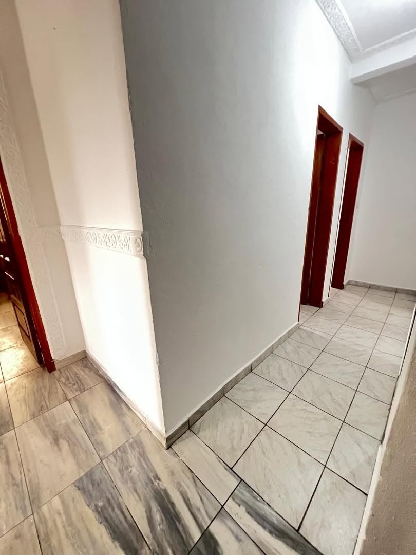 Appartement Moderne Haut Standing à Louer, Douala Logpom