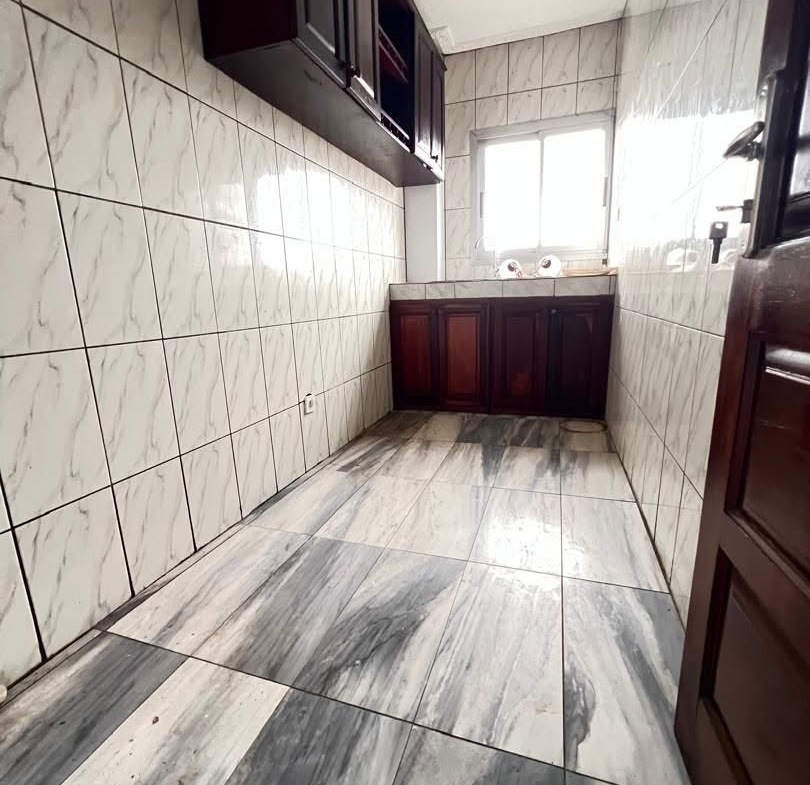 Appartement Moderne Haut Standing à Louer, Douala Logpom