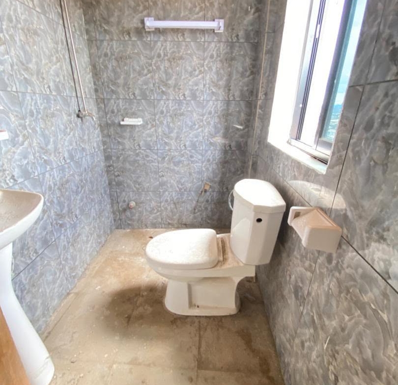 Studio moderne neuf à louer à Obili, Yaoundé
