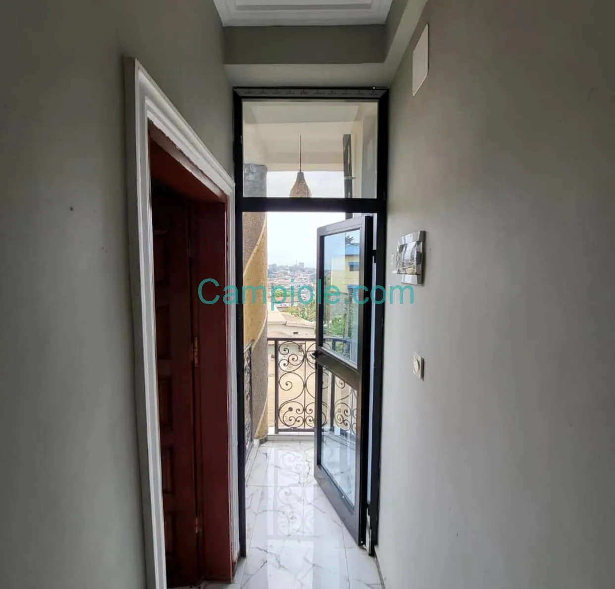 Yaoundé Biyemassi obili Appartement meublé